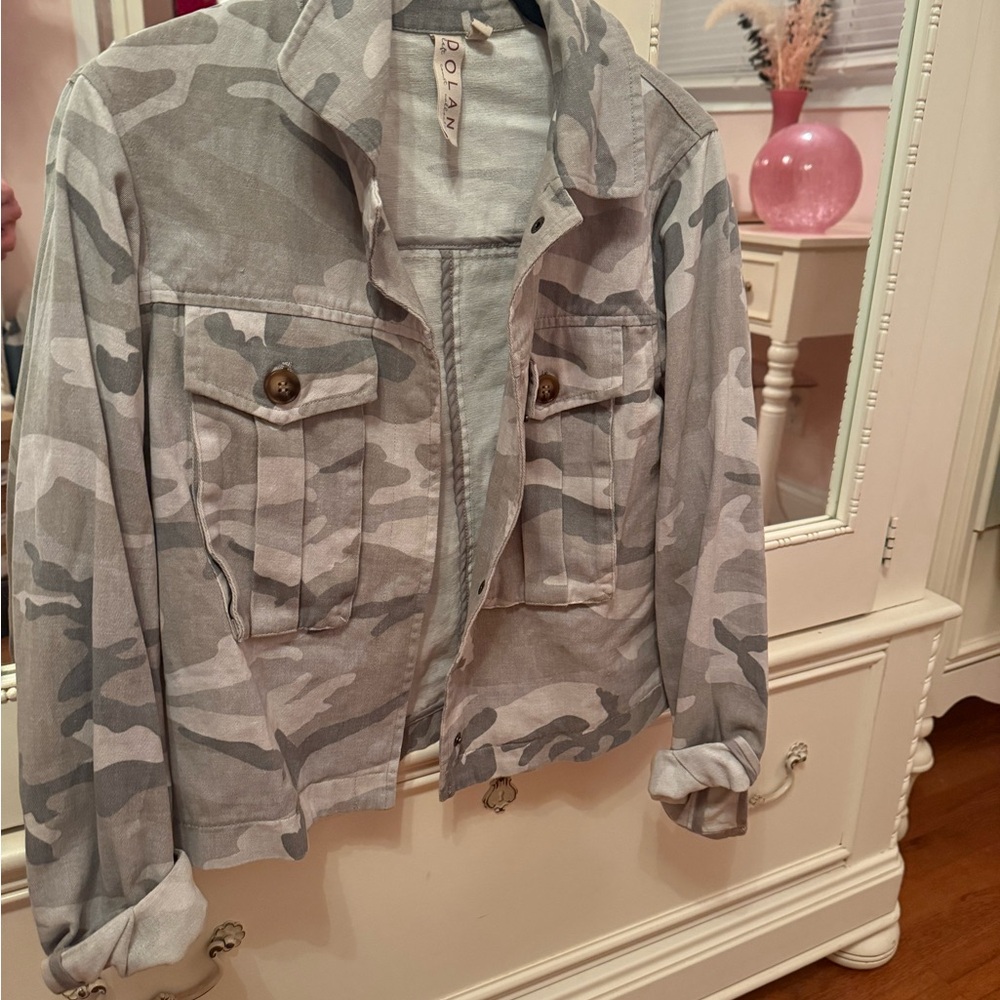 Dolan Gray Camo Women's Jacket
